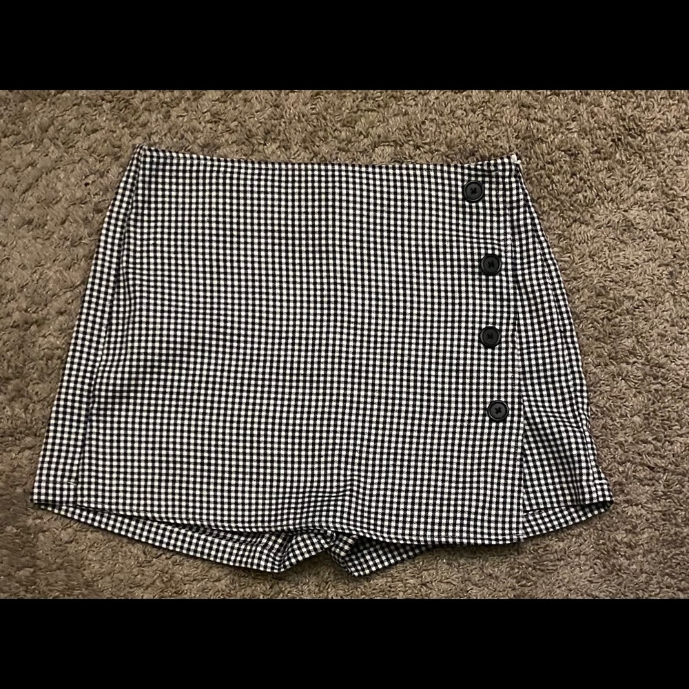 Skort